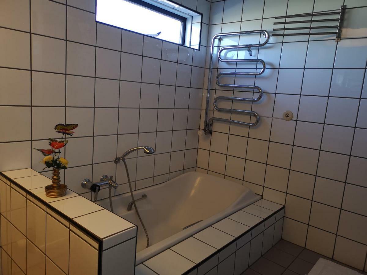 Homestay 冰岛雷克雅未克市中心kringlan别墅 Reykjavik