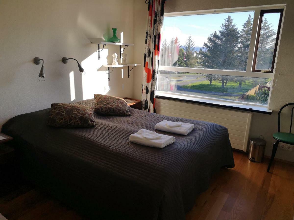冰岛雷克雅未克市中心kringlan别墅 Homestay *