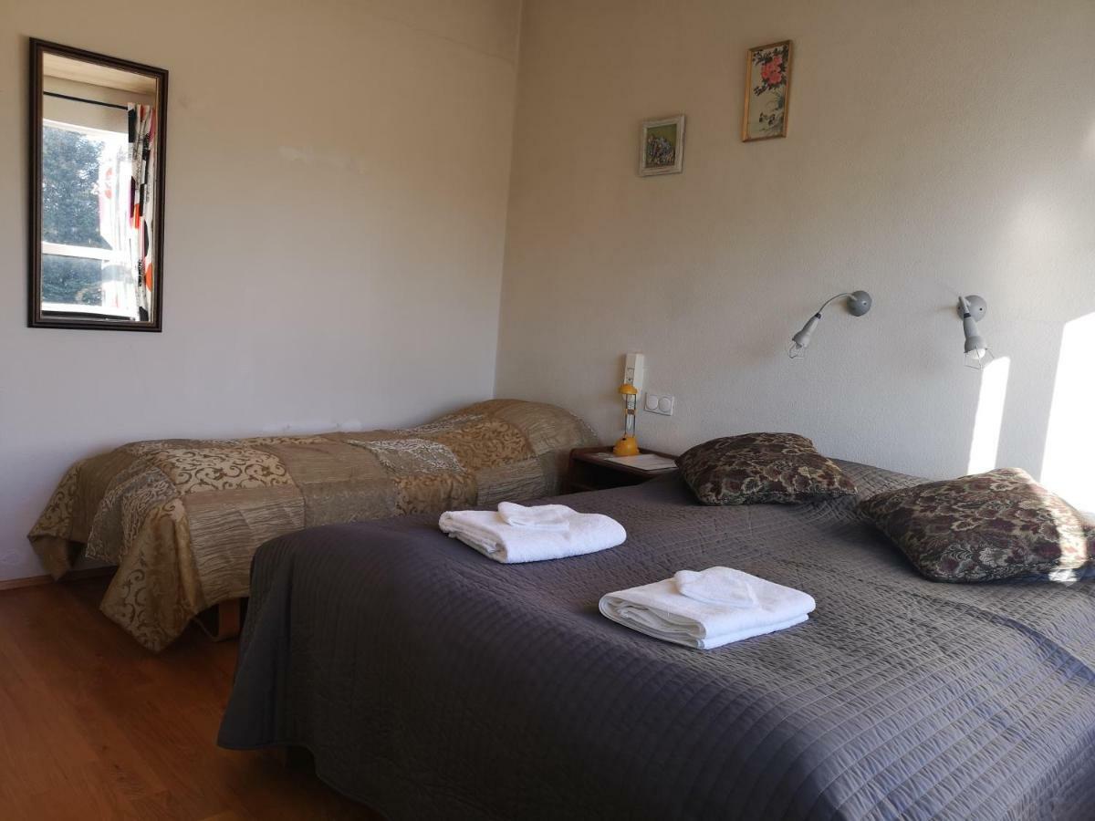 Homestay 冰岛雷克雅未克市中心kringlan别墅 *